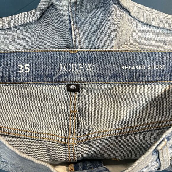 J Crew Light Wash Denim Cotton Relaxed Cut Off Shorts 35 Women’s Plus Size - Picture 5 of 5